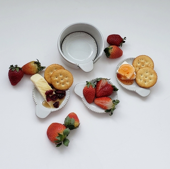 Magnolia Hearth & Hand | set of 4 taster plates - Picture 1 of 6